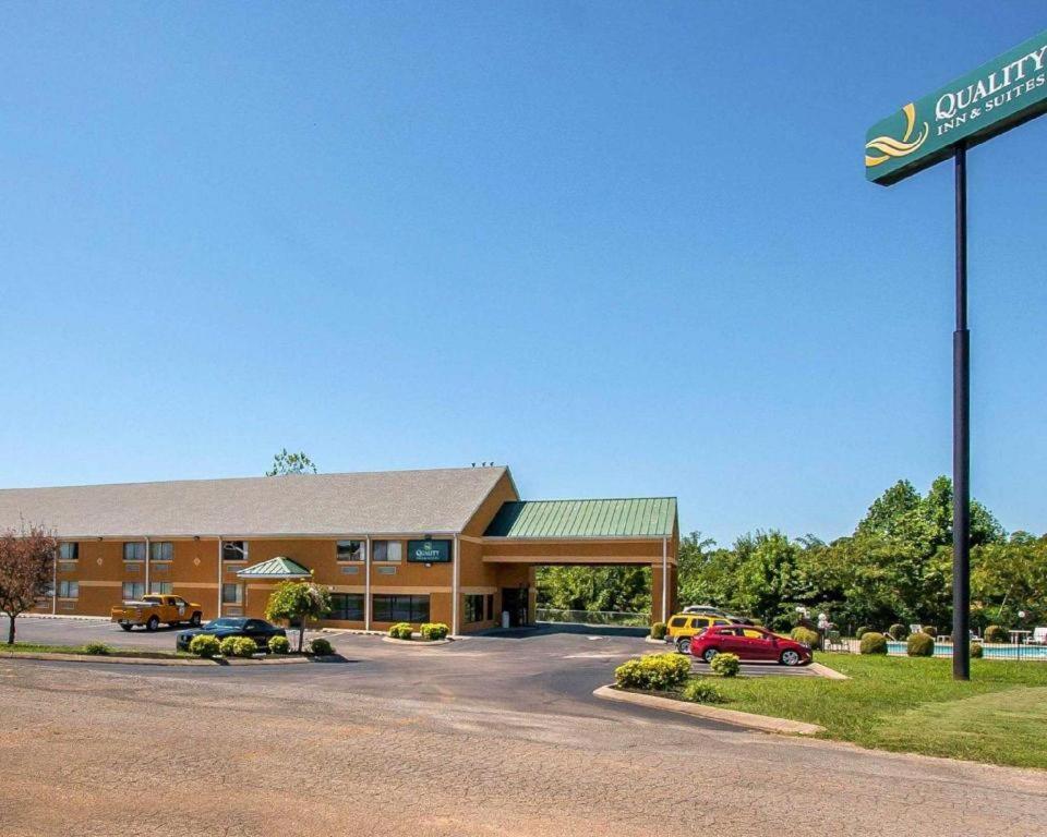 Econo Lodge Inn & Suites Centerville Exterior photo