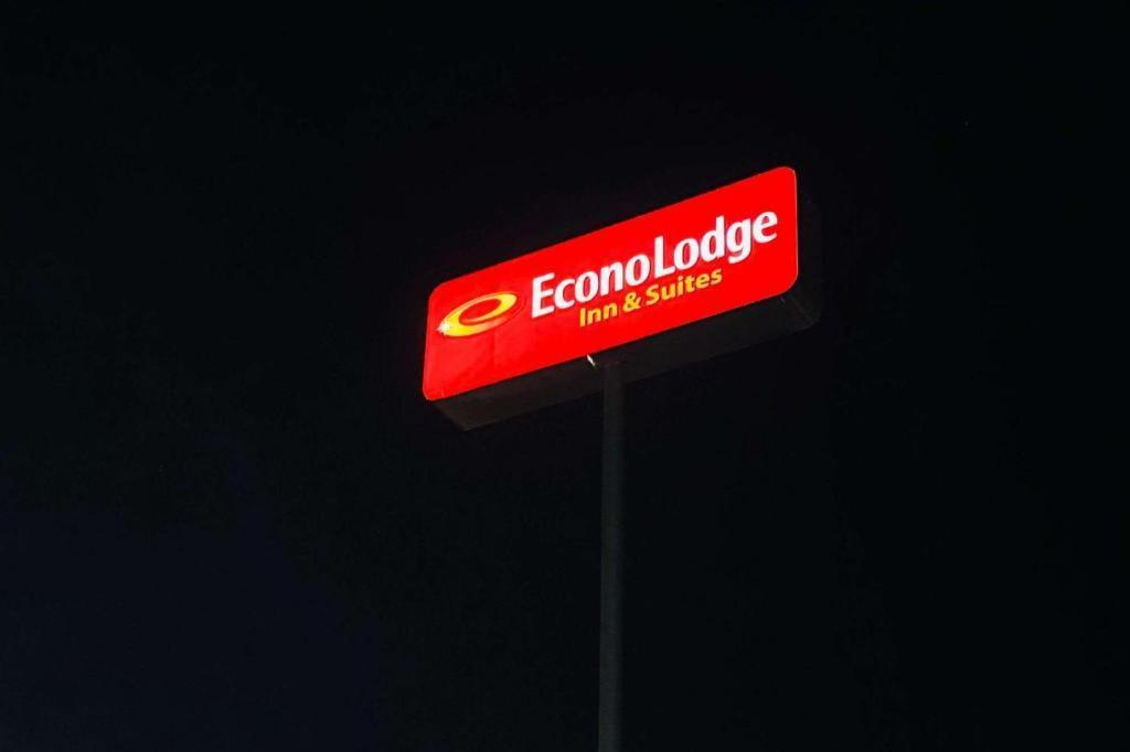 Econo Lodge Inn & Suites Centerville Exterior photo