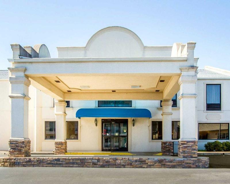 Econo Lodge Inn & Suites Centerville Exterior photo