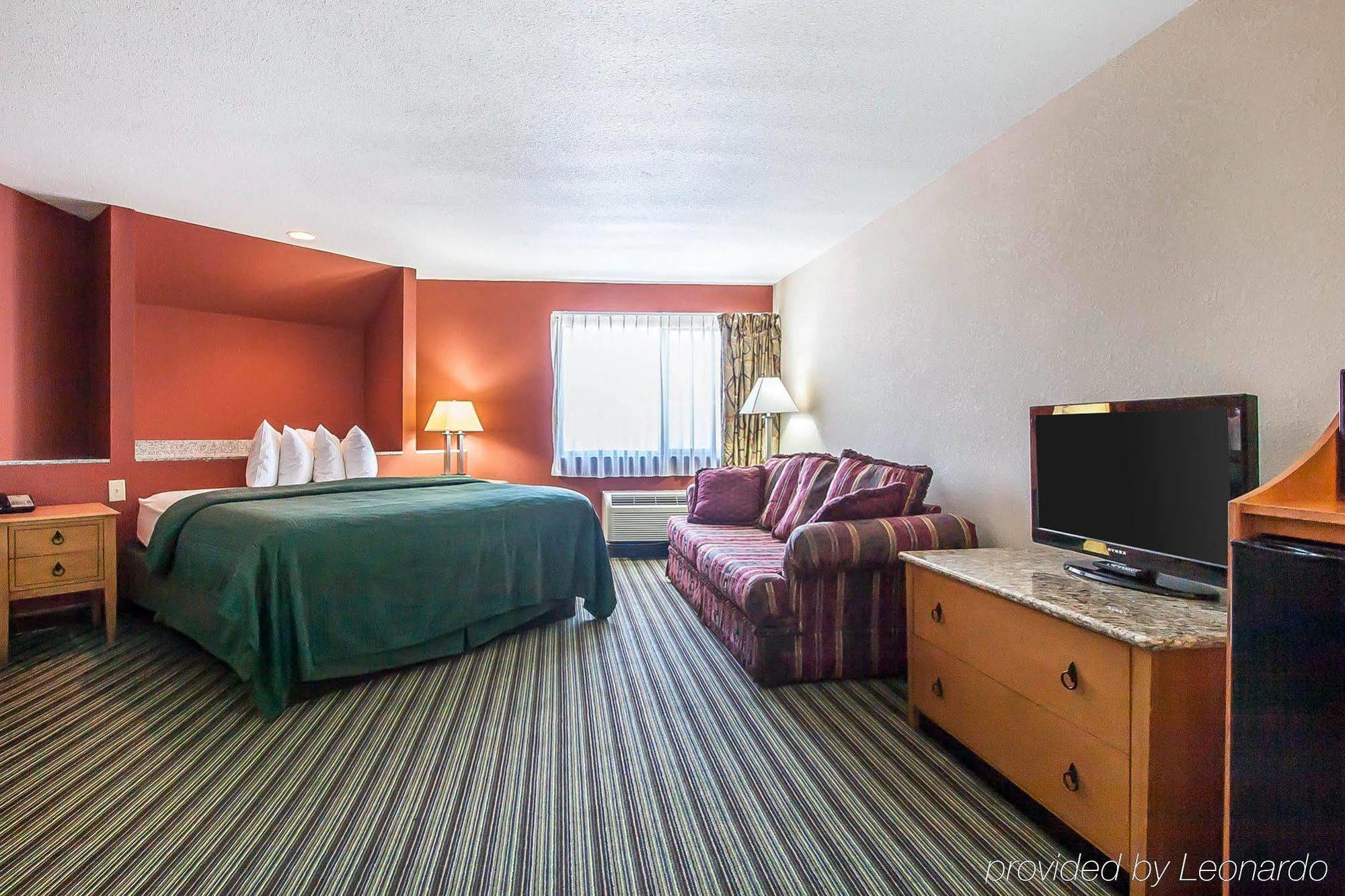 Econo Lodge Inn & Suites Centerville Exterior photo