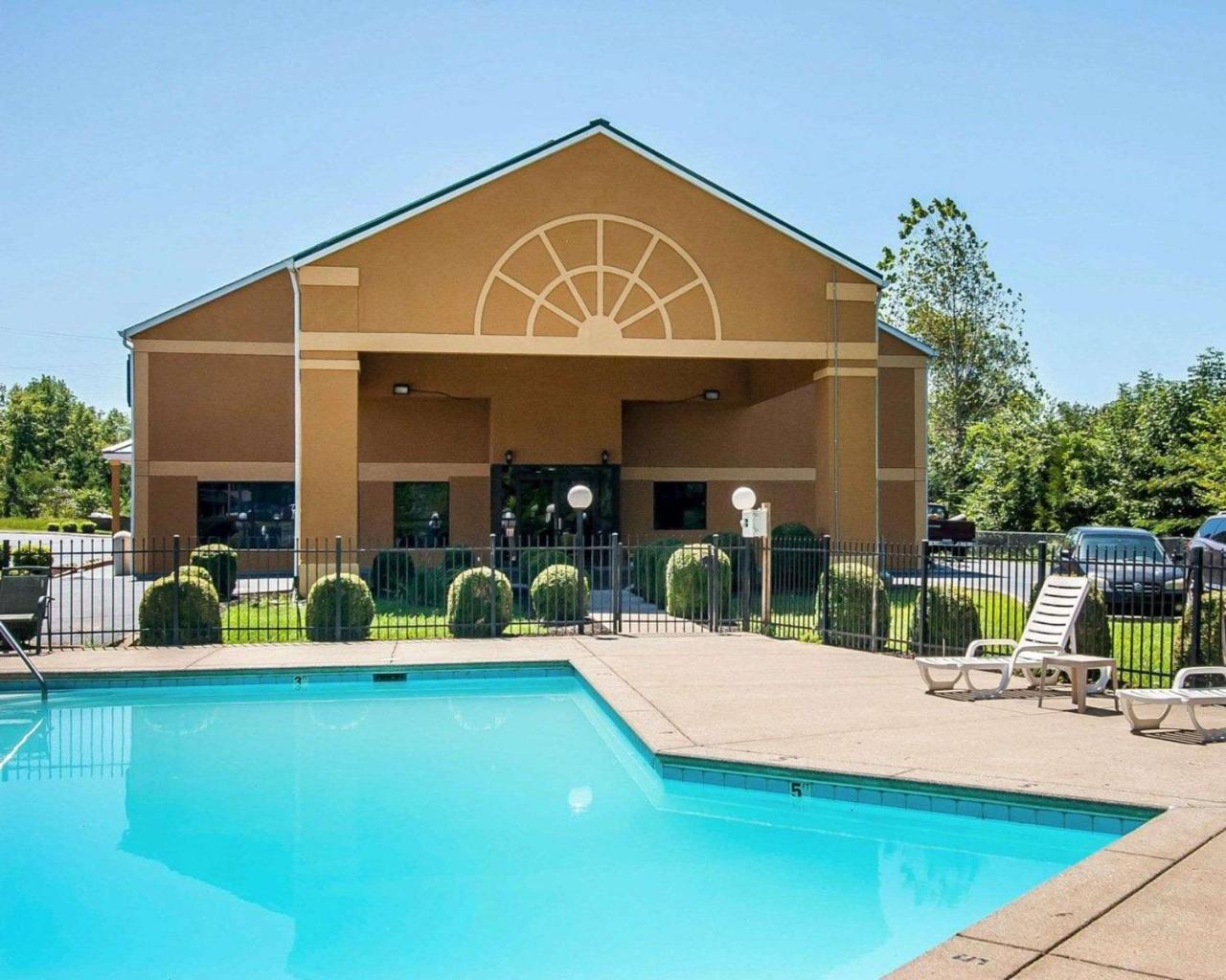 Econo Lodge Inn & Suites Centerville Exterior photo